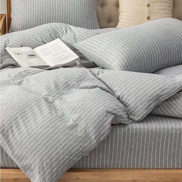 Gray Striped Jersey Twin Bedding Set - Picture 5 of 5